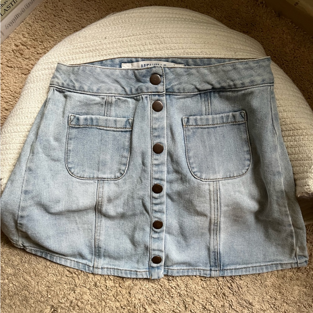 Brandy Melville denim skirt size 27 buttons